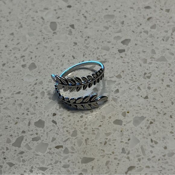 Stainless Steel Leaf Ring open adjustable - Picture 10 of 14